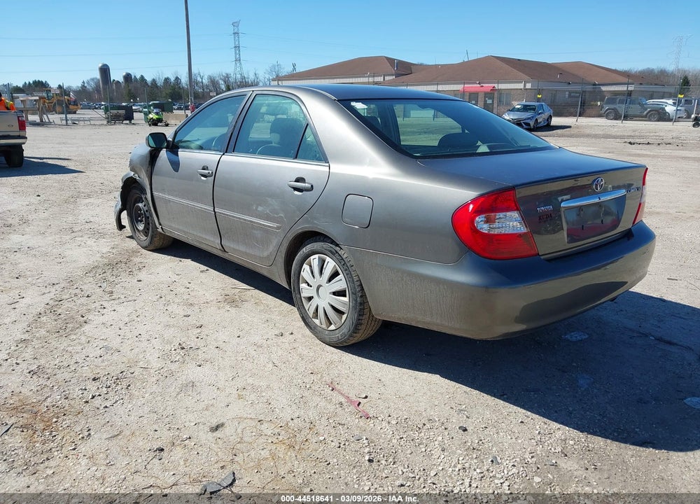 2004 TOYOTA CAMRY XLE VIN: 4T1BE32K64U902799