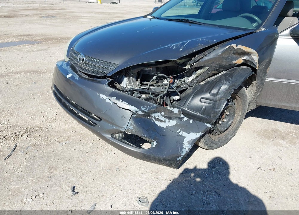 2004 TOYOTA CAMRY XLE VIN: 4T1BE32K64U902799