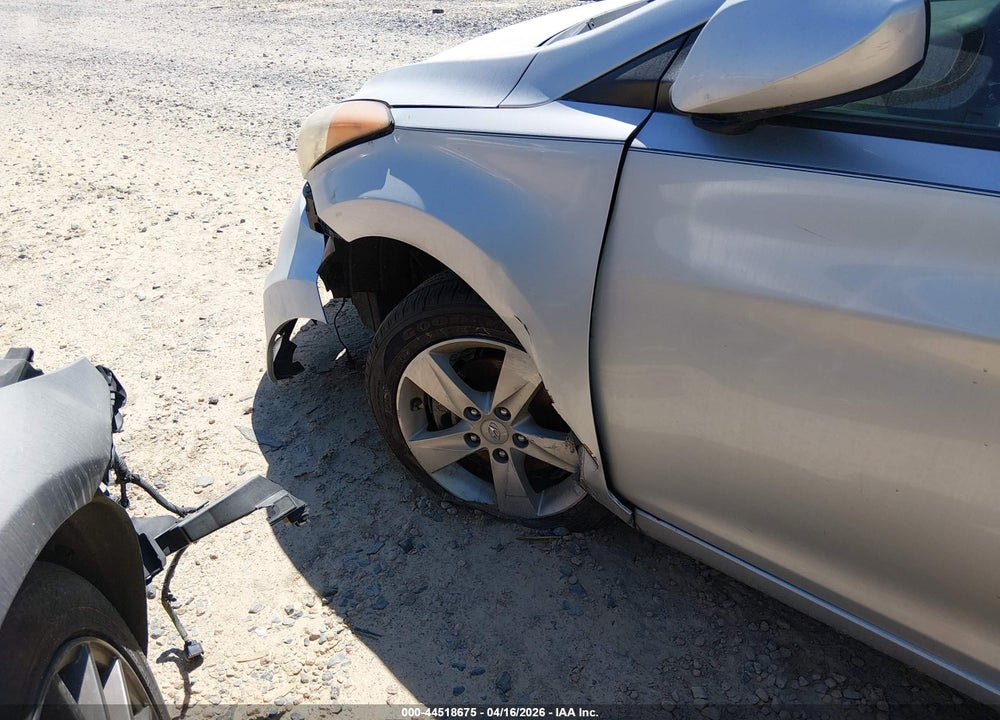 2013 HYUNDAI ELANTRA GLS/LIMITED VIN: KMHDH4AE7DU579980