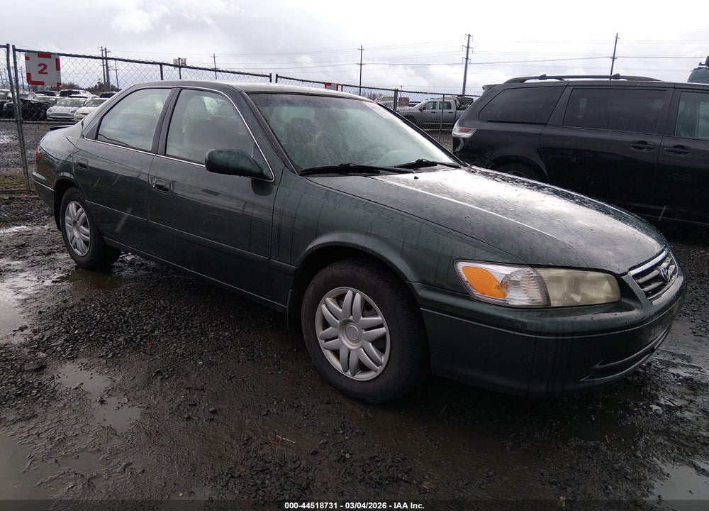 2001 TOYOTA CAMRY LE VIN: 4T1BG22K71U107809