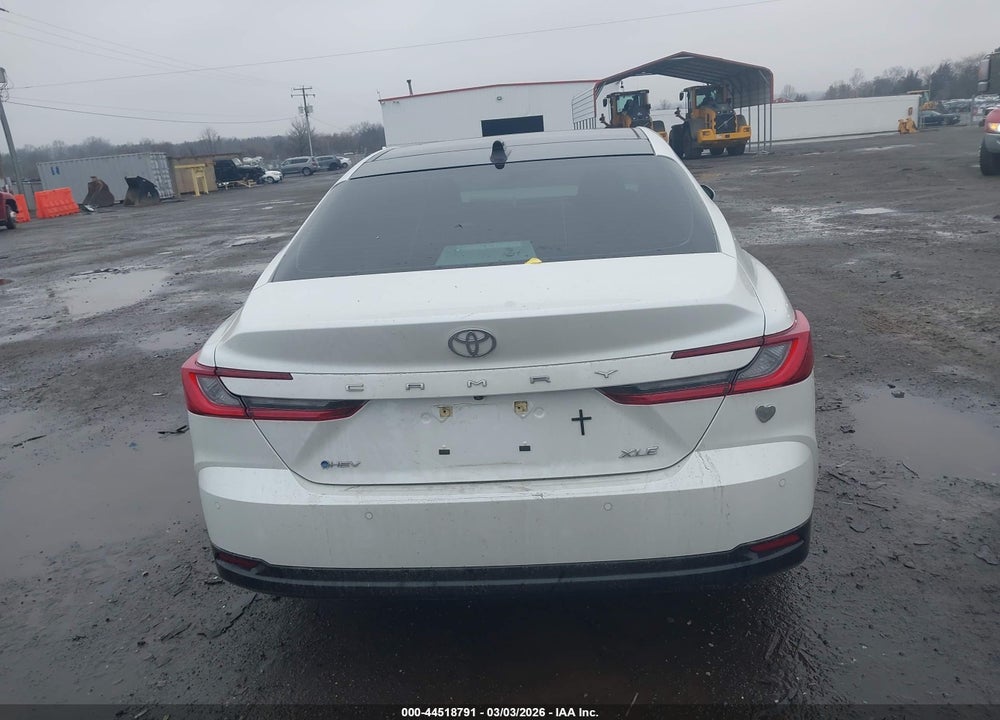 2025 TOYOTA CAMRY XLE VIN: 4T1DAACK7SU068174