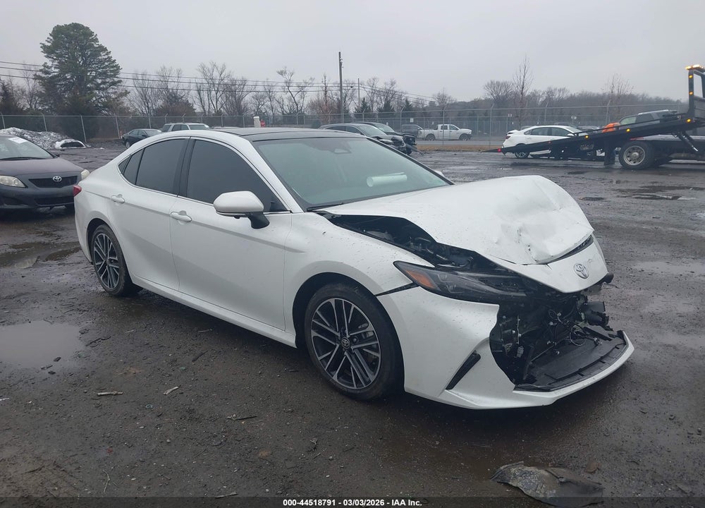 2025 TOYOTA CAMRY XLE VIN: 4T1DAACK7SU068174