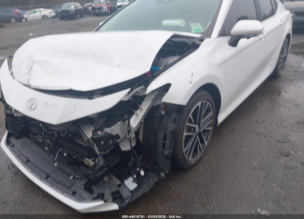 2025 TOYOTA CAMRY XLE VIN: 4T1DAACK7SU068174