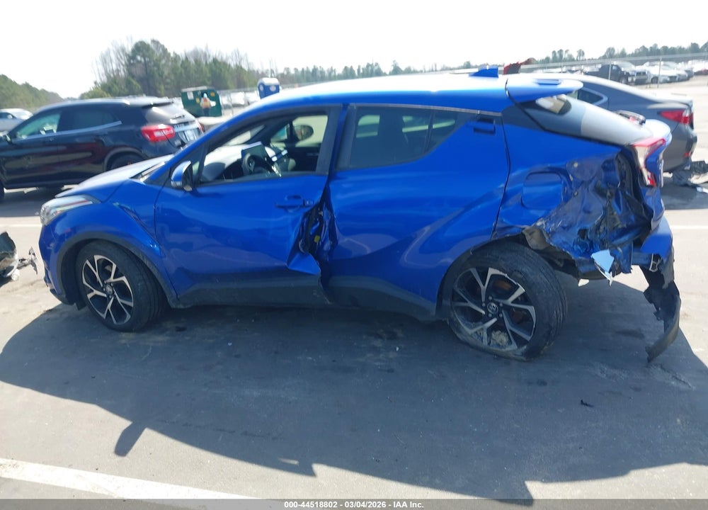 2020 TOYOTA C-HR XLE VIN: JTNKHMBX1L1092314