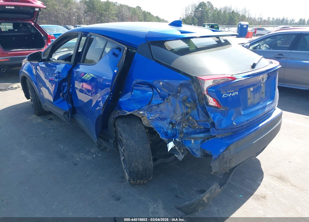 2020 TOYOTA C-HR XLE VIN: JTNKHMBX1L1092314