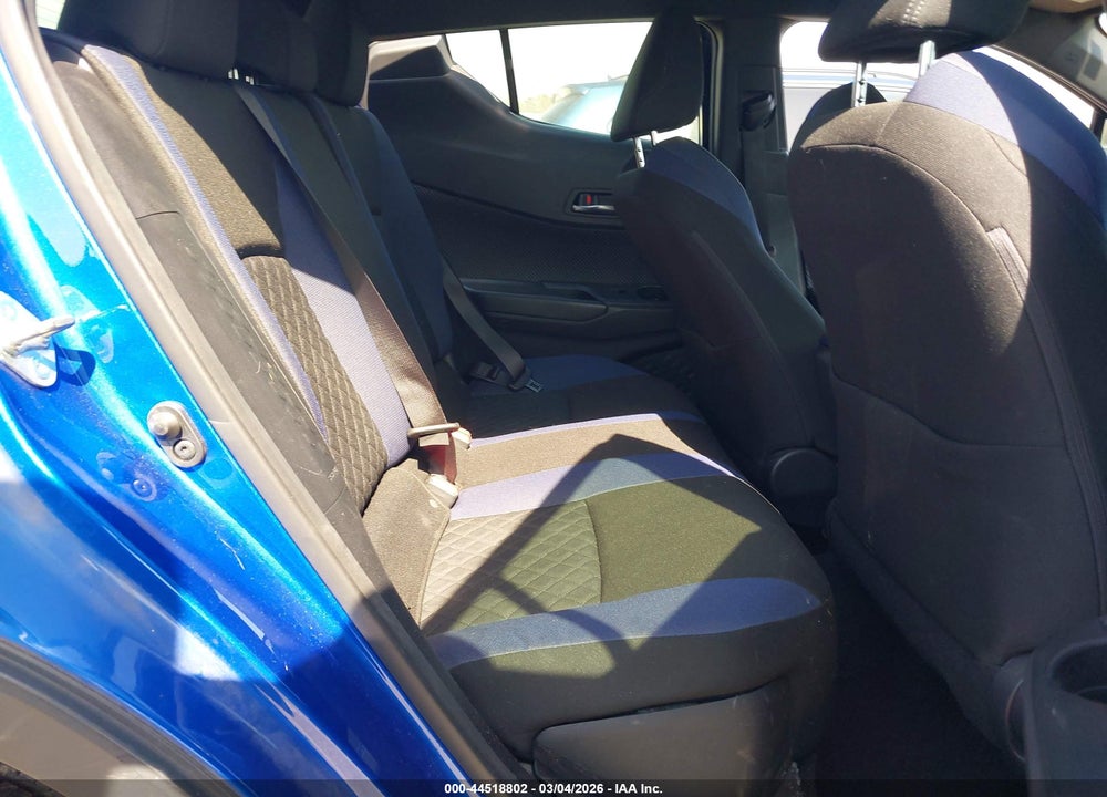 2020 TOYOTA C-HR XLE VIN: JTNKHMBX1L1092314