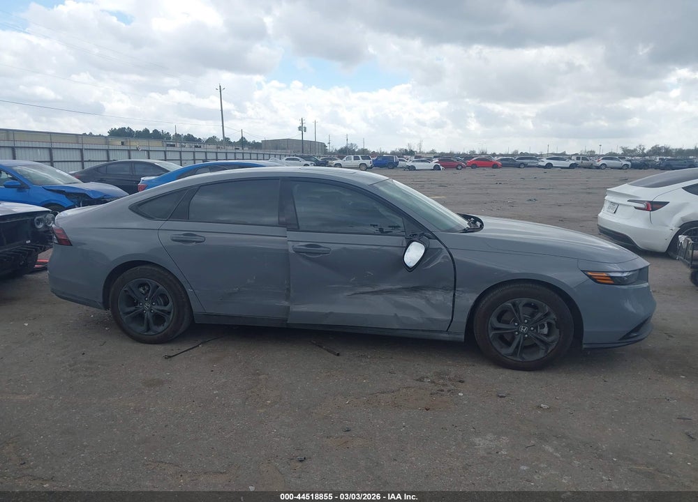 2025 HONDA ACCORD SE VIN: 1HGCY1F43SA078163