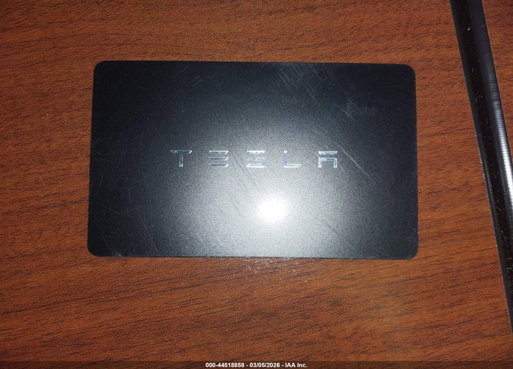 2026 TESLA MODEL Y LONG RANGE LAUNCH SERIES/PREMIUM ALL-WHEEL DRIVE VIN: 7SAYGDEE6TA637300