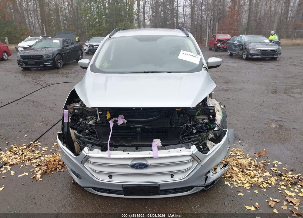 2018 FORD ESCAPE SE VIN: 1FMCU9GD4JUB62086