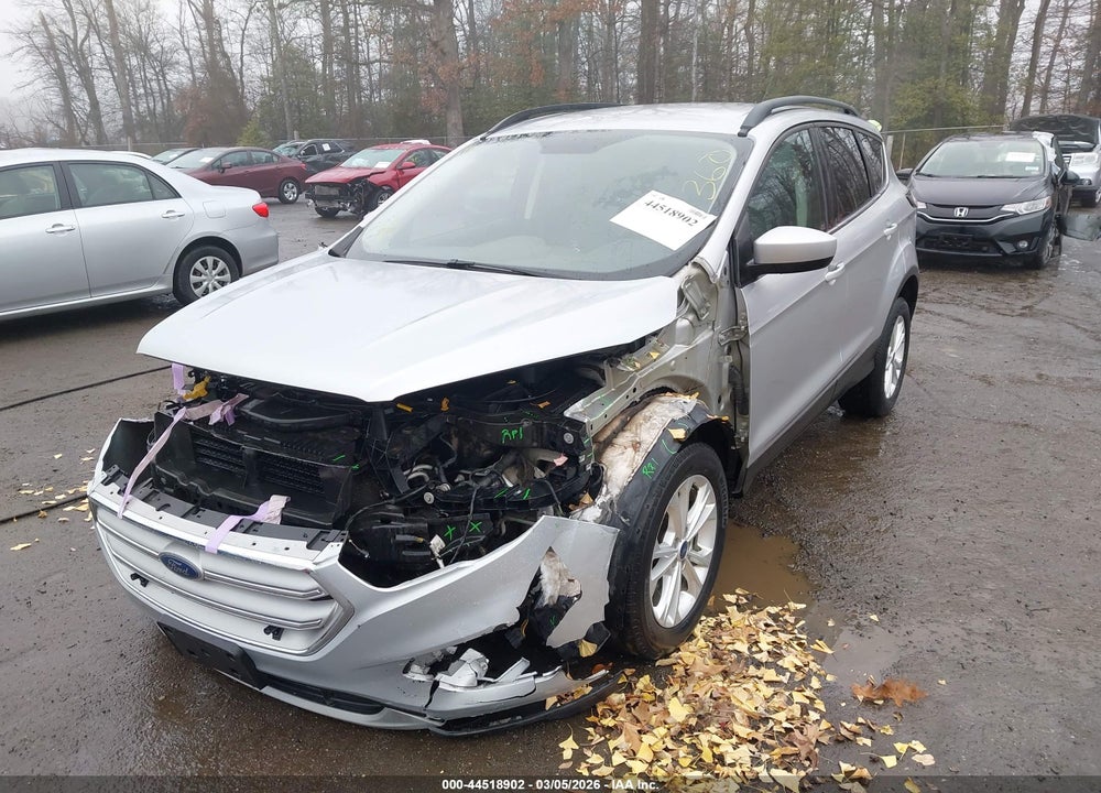 2018 FORD ESCAPE SE VIN: 1FMCU9GD4JUB62086