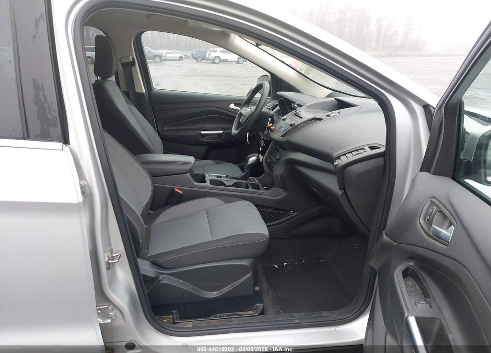 2018 FORD ESCAPE SE VIN: 1FMCU9GD4JUB62086