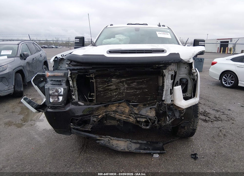 2022 CHEVROLET SILVERADO 2500HD 4WD  STANDARD BED CUSTOM VIN: 1GC4YME72NF105912