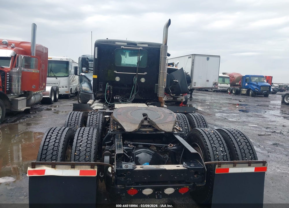 2017 KENWORTH T680 VIN: 1XKYDP9X2HJ160035