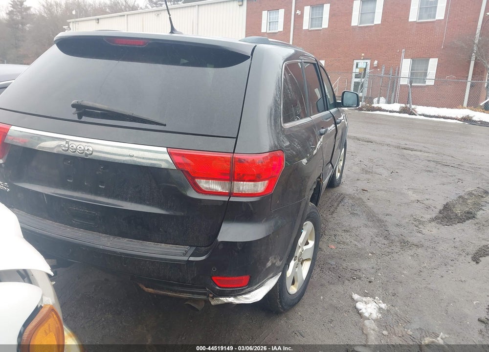 2013 JEEP GRAND CHEROKEE LAREDO VIN: 1C4RJFAG2DC544636