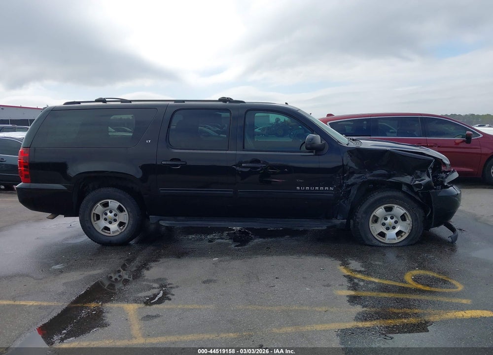 2013 CHEVROLET SUBURBAN 1500 LT VIN: 1GNSCJE05DR133683