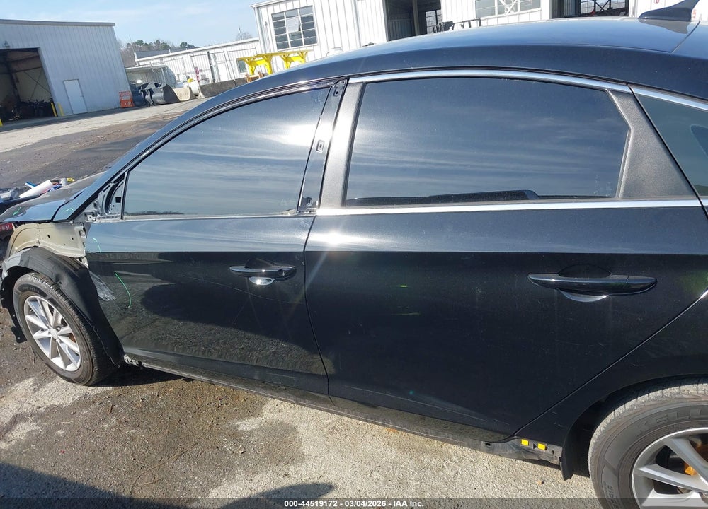 2018 HYUNDAI SONATA VIN: 5NPE24AF9JH673660
