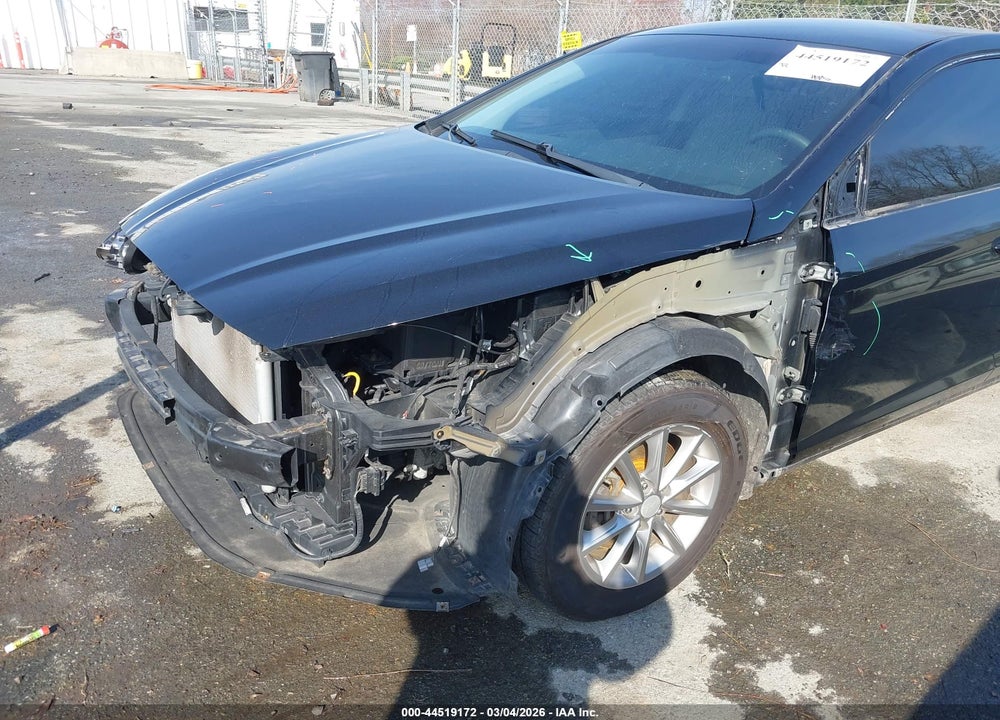 2018 HYUNDAI SONATA VIN: 5NPE24AF9JH673660