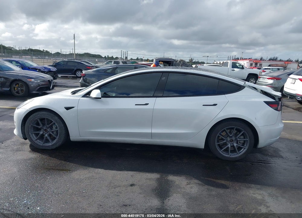 2021 TESLA MODEL 3 LONG RANGE DUAL MOTOR ALL-WHEEL DRIVE VIN: 5YJ3E1EB3MF915494