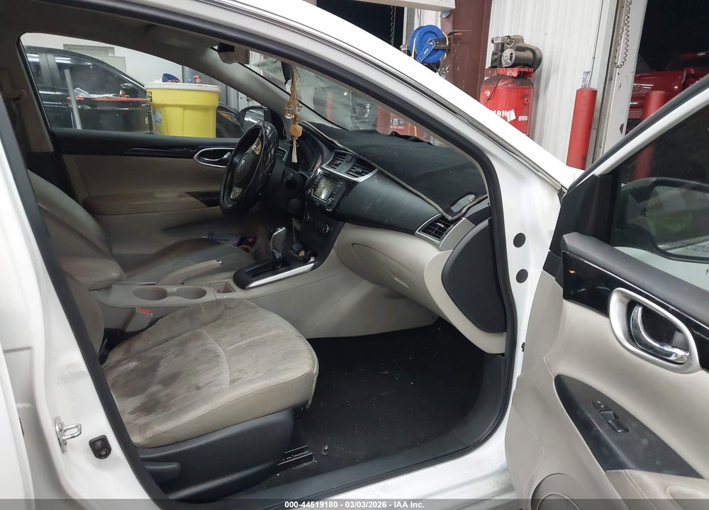 2016 NISSAN SENTRA SV VIN: 3N1AB7AP1GY213898