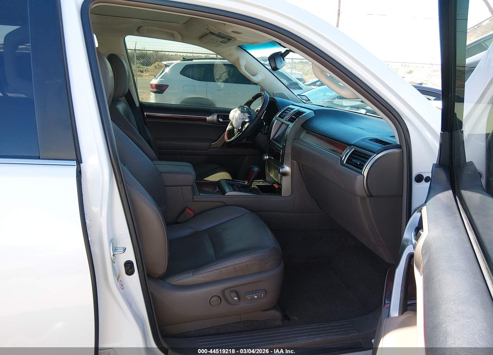 2013 LEXUS GX 460 VIN: JTJBM7FX3D5059317