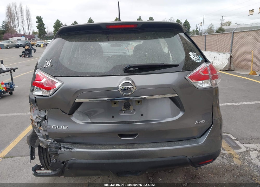 2016 NISSAN ROGUE S VIN: JN8AT2MV6GW140563