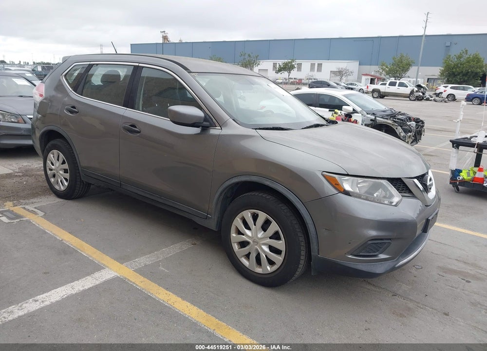 2016 NISSAN ROGUE S VIN: JN8AT2MV6GW140563