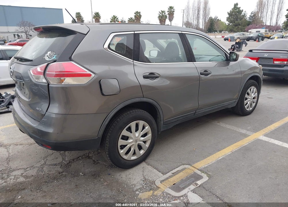2016 NISSAN ROGUE S VIN: JN8AT2MV6GW140563
