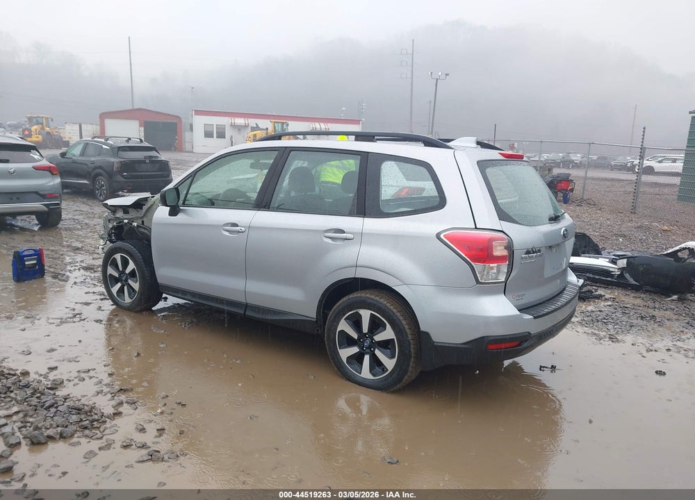 2017 SUBARU FORESTER 2.5I VIN: JF2SJABC8HH438072