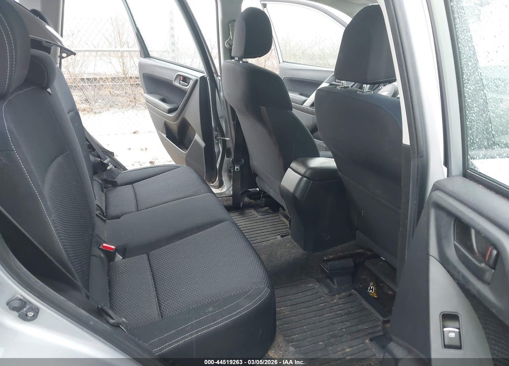 2017 SUBARU FORESTER 2.5I VIN: JF2SJABC8HH438072