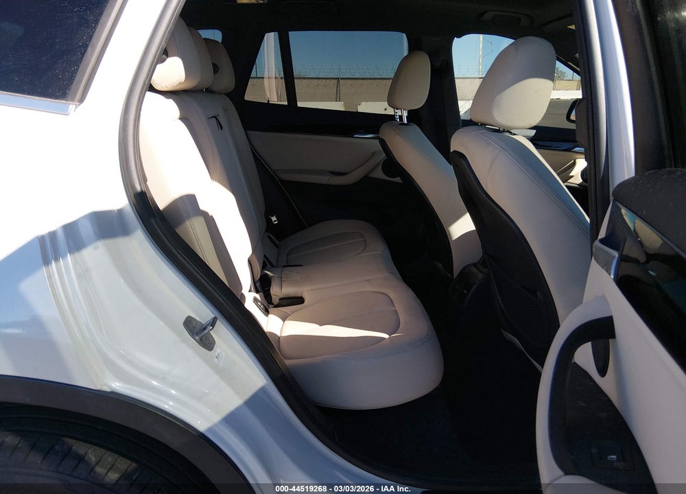 2020 BMW X1 SDRIVE28I VIN: WBXJG7C09L3L86587