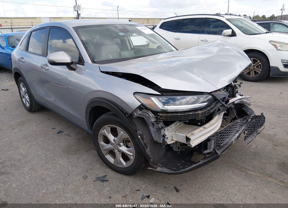 2024 HONDA HR-V 2WD LX VIN: 3CZRZ1H35RM713062