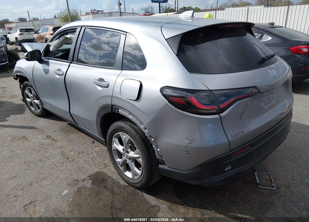 2024 HONDA HR-V 2WD LX VIN: 3CZRZ1H35RM713062