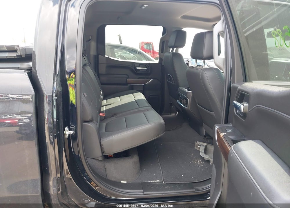 2019 GMC SIERRA 1500 SLT VIN: 3GTP8DED5KG303588