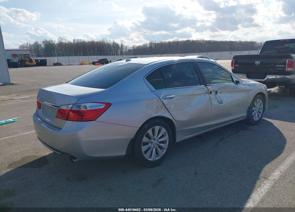 2015 HONDA ACCORD EX-L VIN: 1HGCR2F8XFA041994