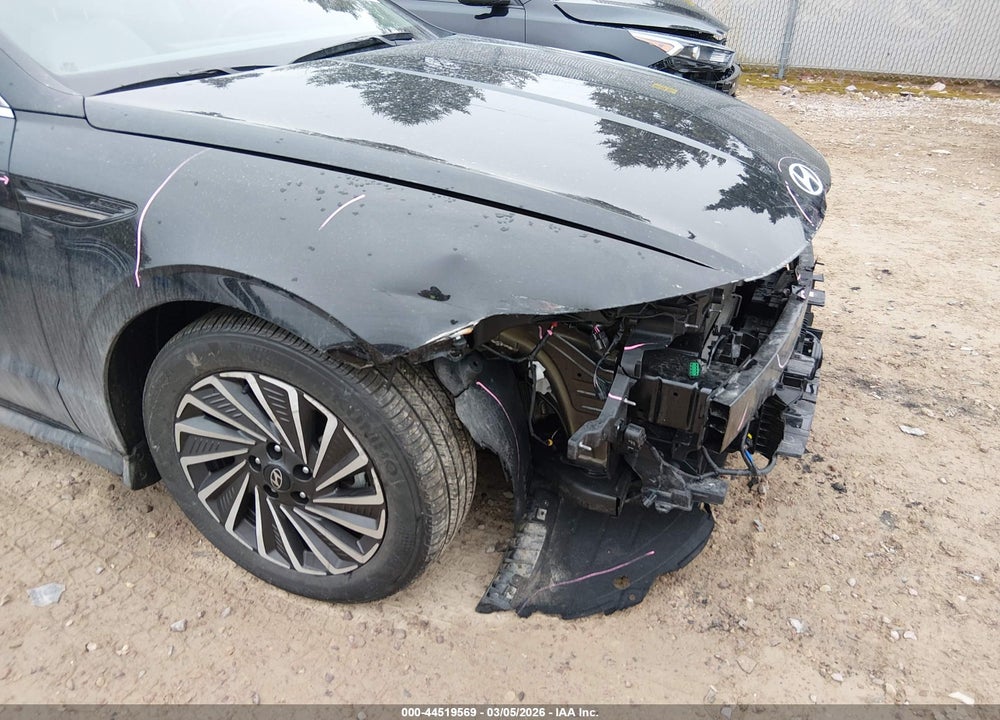 2025 HYUNDAI SONATA HYBRID LIMITED VIN: KMHL54JJ2SA104639