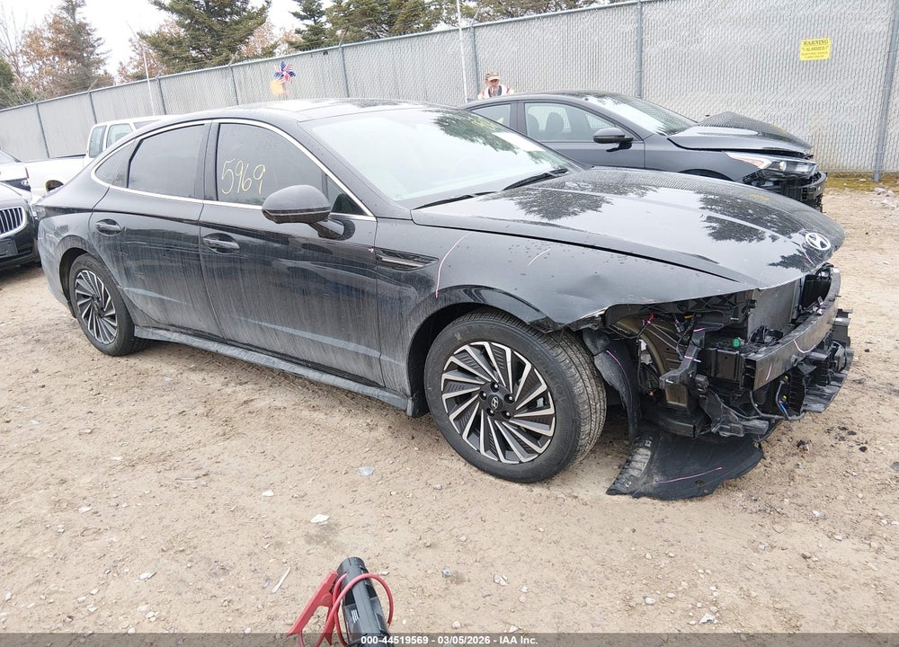2025 HYUNDAI SONATA HYBRID LIMITED VIN: KMHL54JJ2SA104639