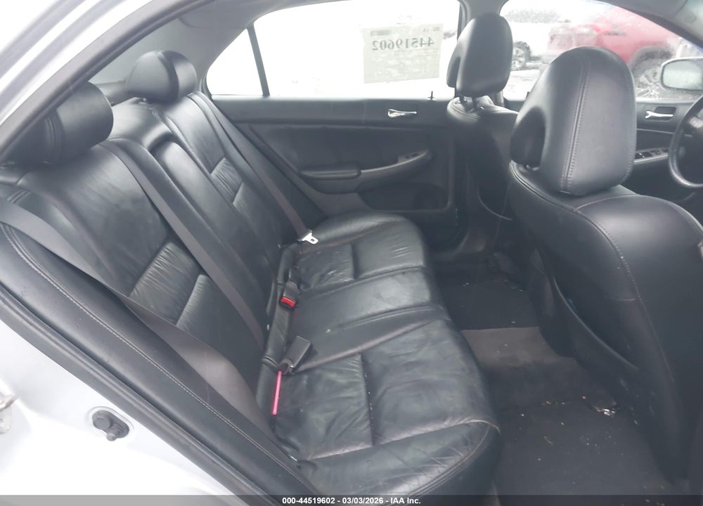2005 HONDA ACCORD 2.4 EX VIN: 1HGCM56875A149875