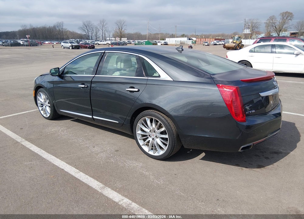 2013 CADILLAC XTS PLATINUM VIN: 2G61U5S35D9111753