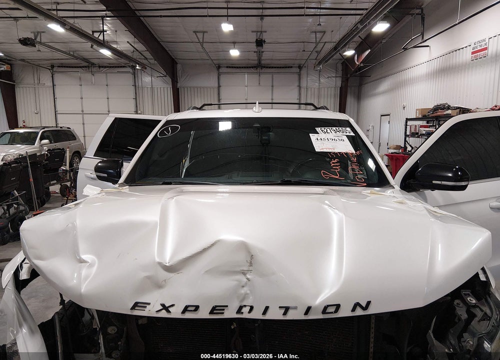 2019 FORD EXPEDITION MAX LIMITED VIN: 1FMJK2AT8KEA23613