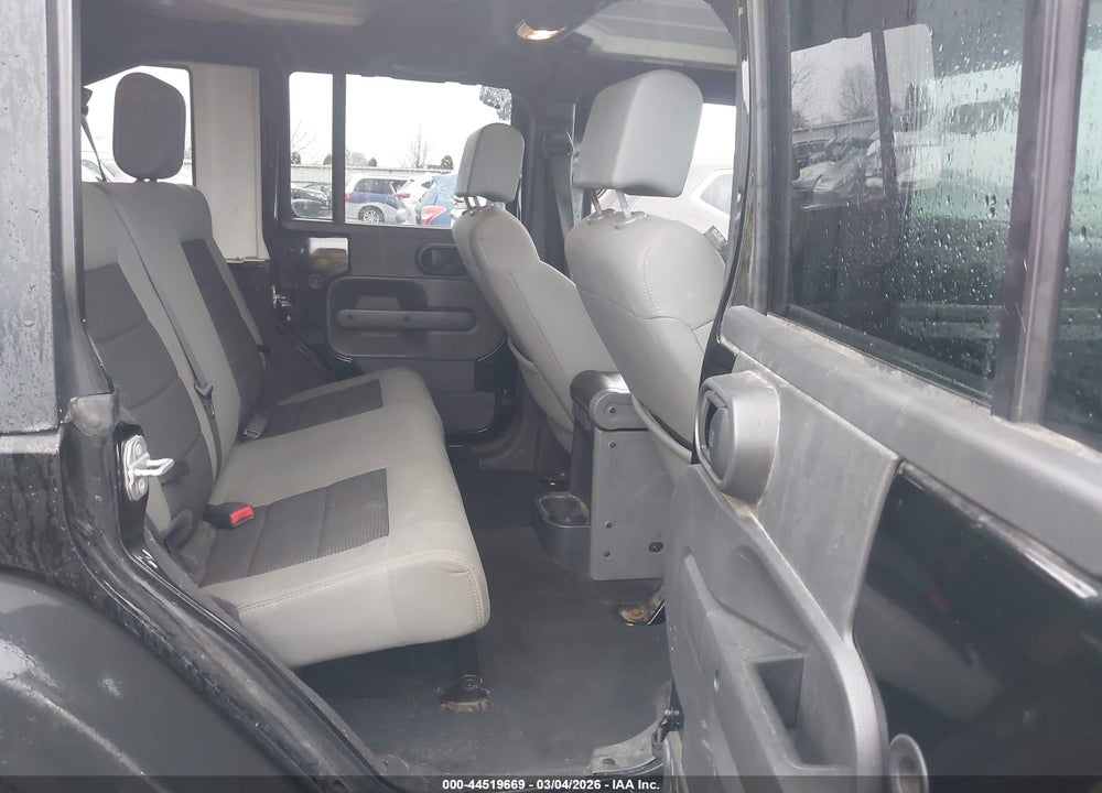 2010 JEEP WRANGLER UNLIMITED SPORT VIN: 1J4HA3H17AL163785