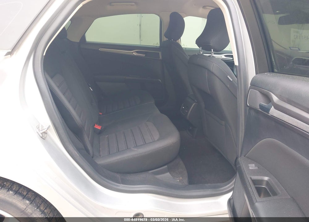 2019 FORD FUSION HYBRID SE VIN: 3FA6P0LU1KR275339