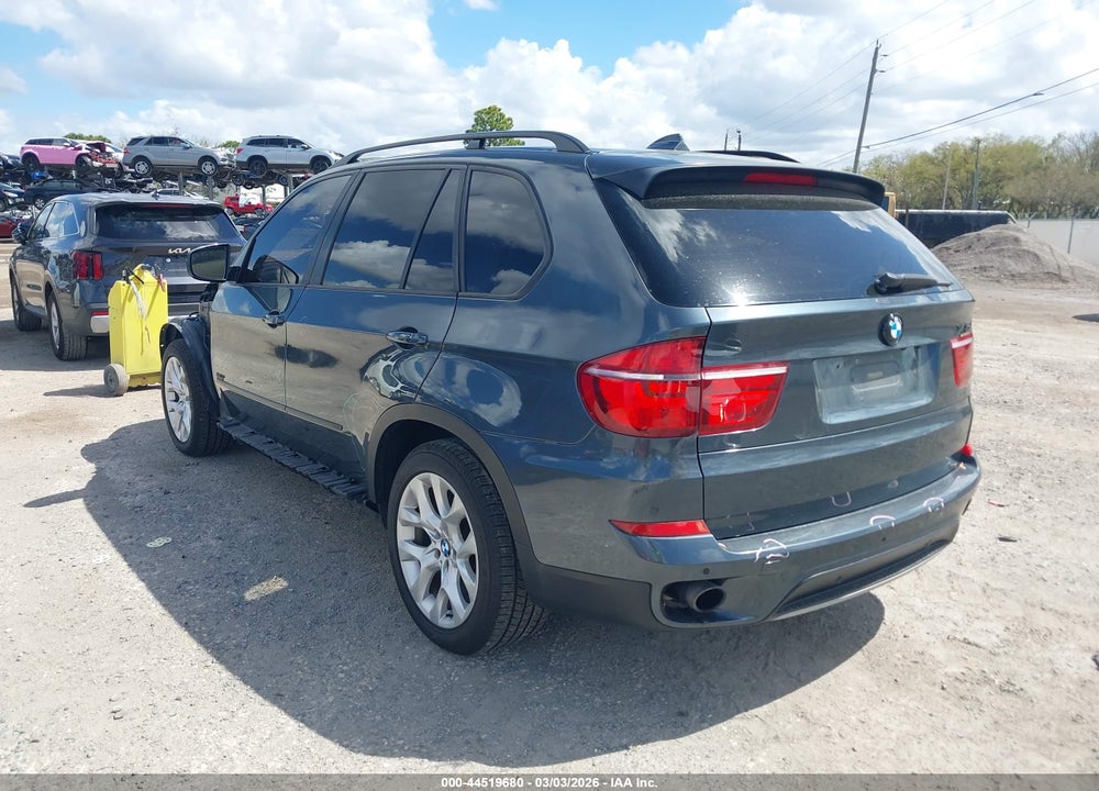 2013 BMW X5 XDRIVE35I/XDRIVE35I PREMIUM/XDRIVE35I SPORT ACTIVITY VIN: 5UXZV4C51D0B05175