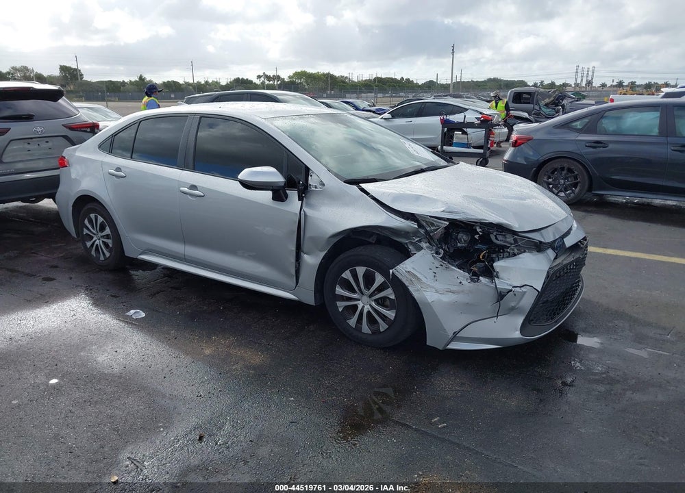 2022 TOYOTA COROLLA HYBRID LE VIN: JTDEAMDE7NJ056180
