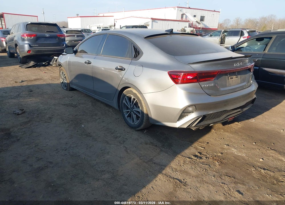 2024 KIA FORTE LXS VIN: 3KPF24AD7RE810002
