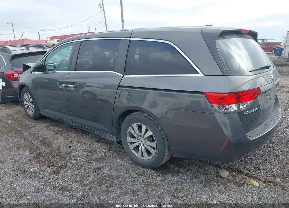 2016 HONDA ODYSSEY SE VIN: 5FNRL5H32GB083520