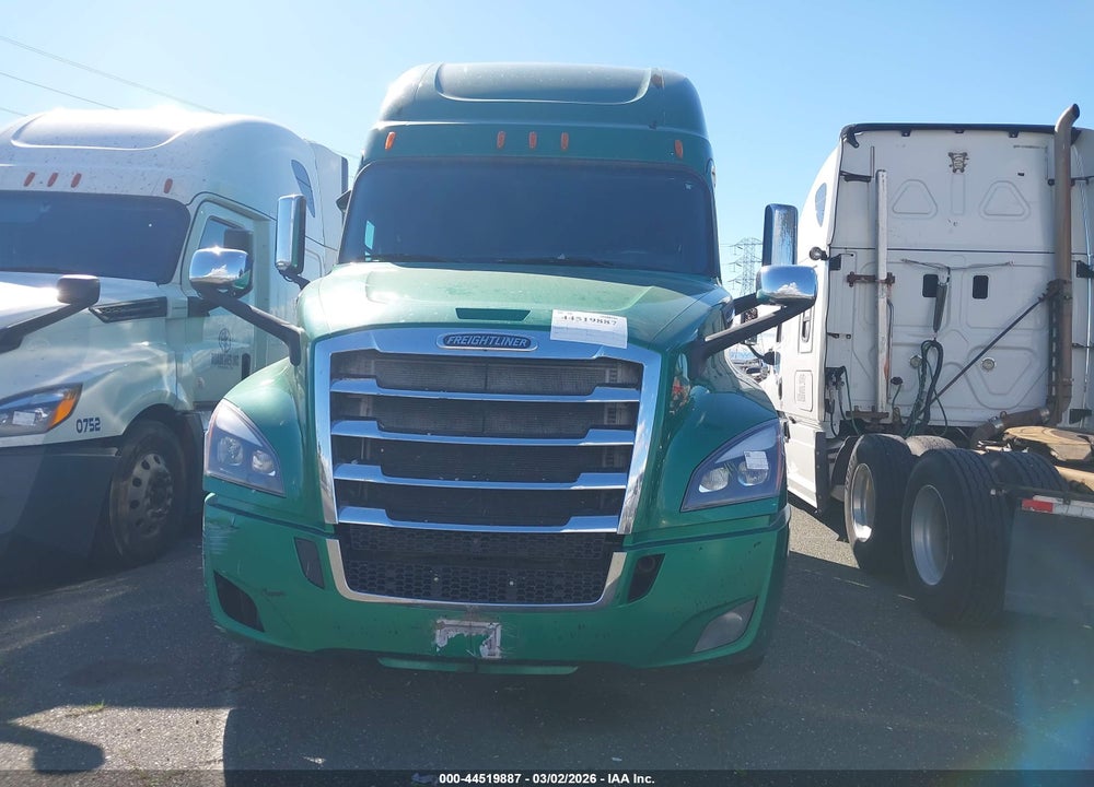2020 FREIGHTLINER NEW CASCADIA 126 VIN: 3AKJHHDR8LSLN9553
