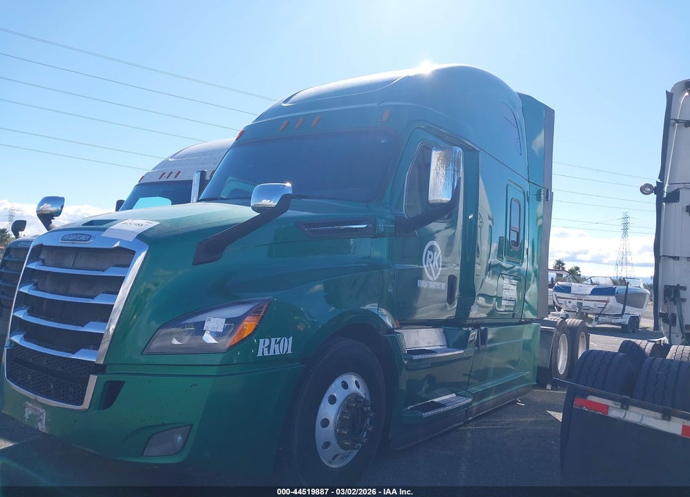 2020 FREIGHTLINER NEW CASCADIA 126 VIN: 3AKJHHDR8LSLN9553