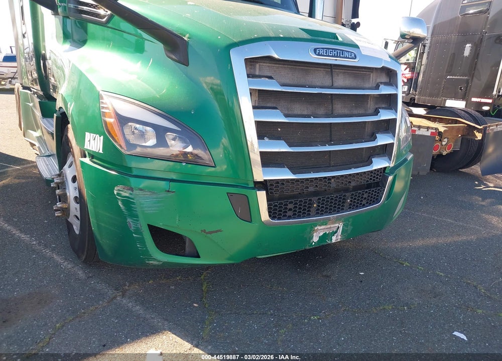 2020 FREIGHTLINER NEW CASCADIA 126 VIN: 3AKJHHDR8LSLN9553