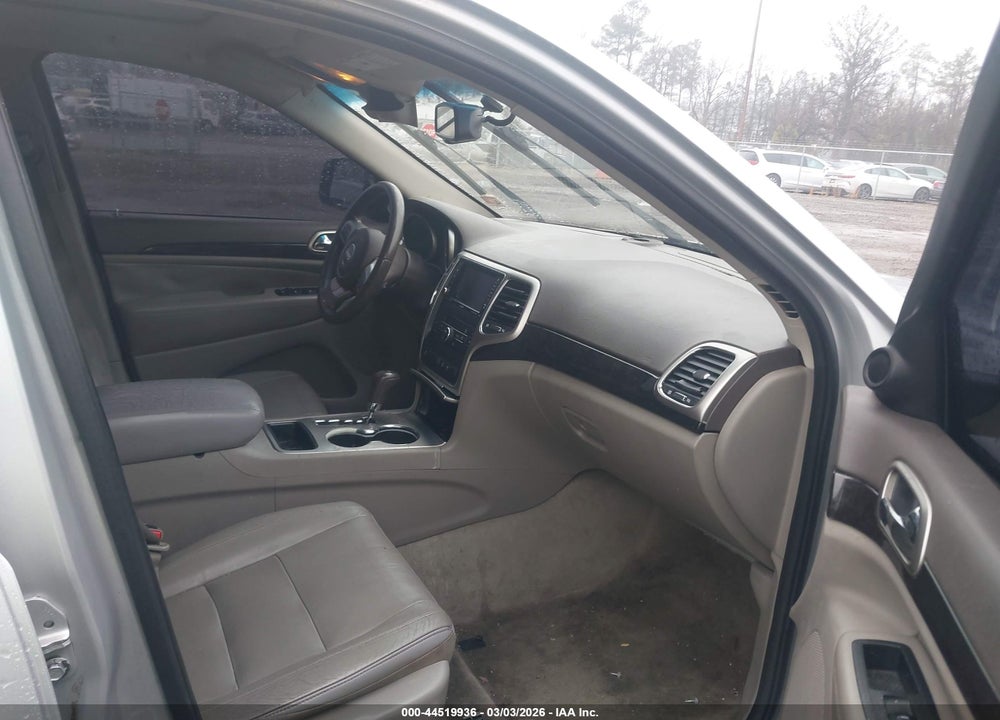 2013 JEEP GRAND CHEROKEE LAREDO VIN: 1C4RJEAG1DC538000