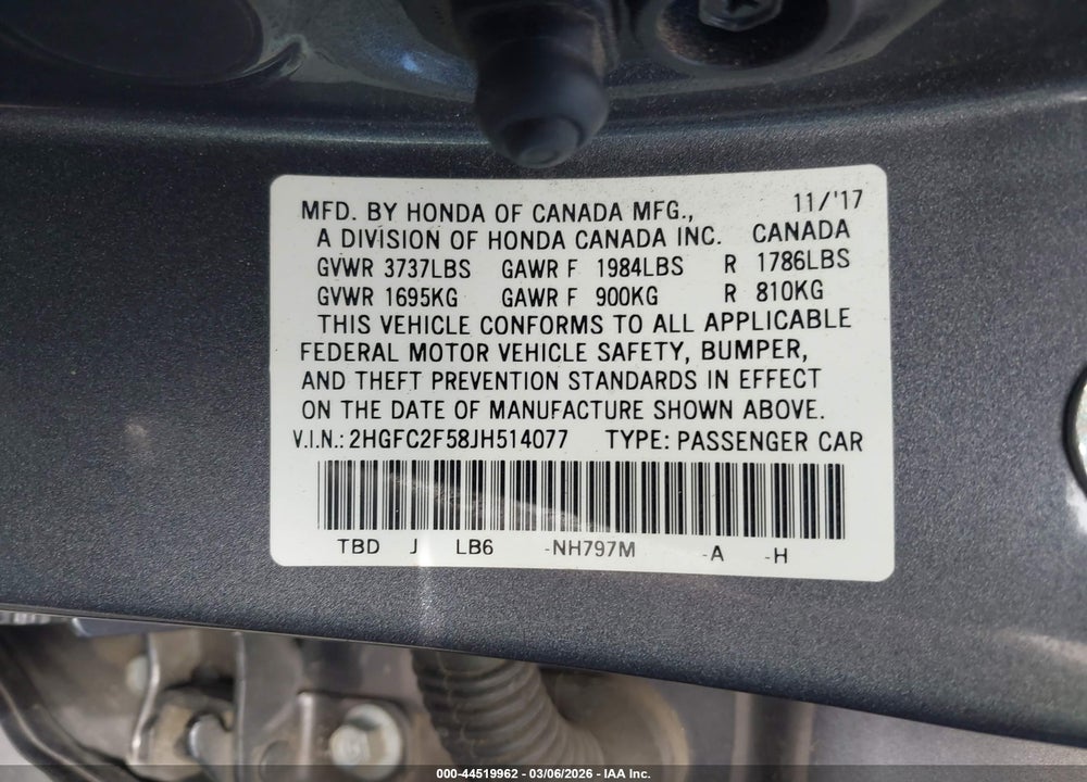 2018 HONDA CIVIC LX VIN: 2HGFC2F58JH514077